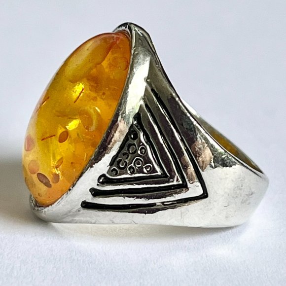 Vintage Honey Amber Cocktail Ring Size 8 Yellow Simulated Acrylic Silver Plated - Picture 5 of 11
